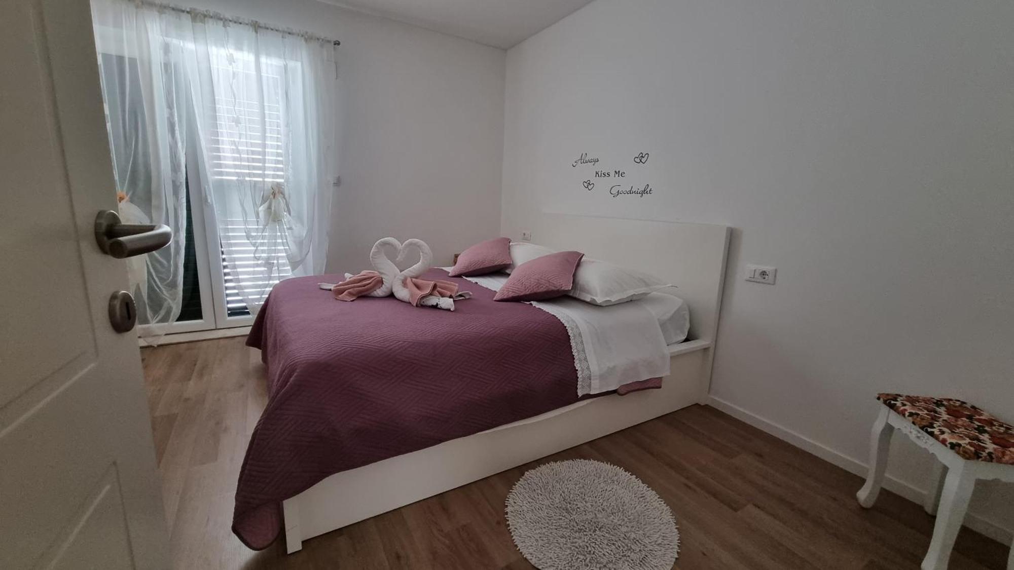 Apartment Pino 普契什查 外观 照片